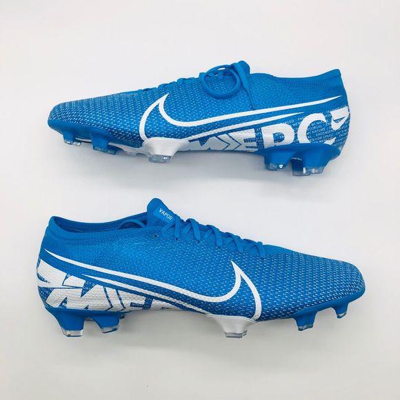 mens soccer cleats size 13